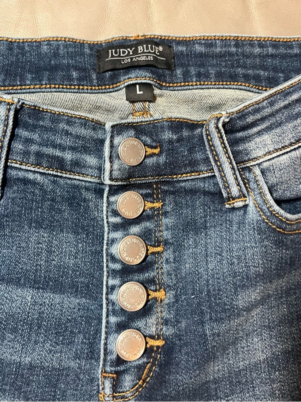 Judy Blue Medium-Dark Wash High-Rise Button-Front Bermuda Jeans - Picture 2 of 3